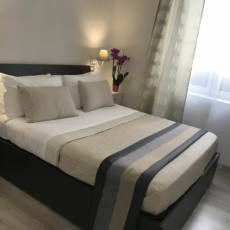 Angolo Di 4* Řím