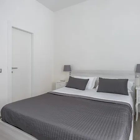 Guest house Angolo Di 3*